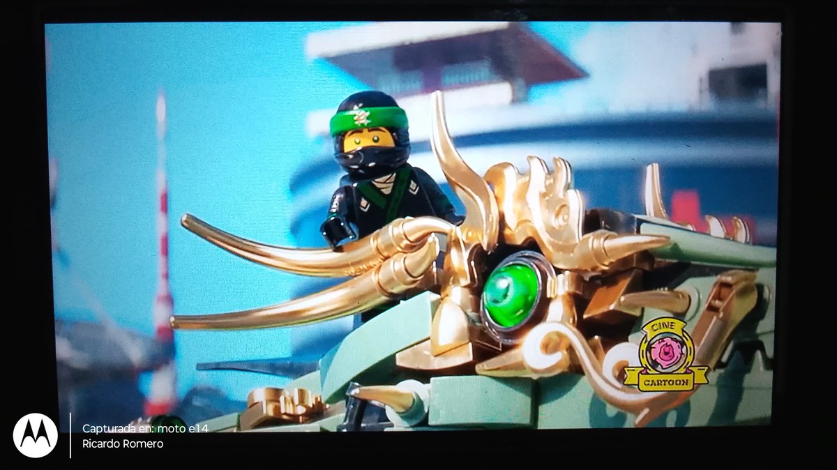 josuete27913576's tweet image. LEGO Ninjago: La Pelicula En @CartoonLA 
Voces @PPTeamRafa @Carlhillos @humbertosolo @zekeja @EnzoFortuny @CARLOSHDEZGARC #AlondraHidalgo y #RobertoMendiola