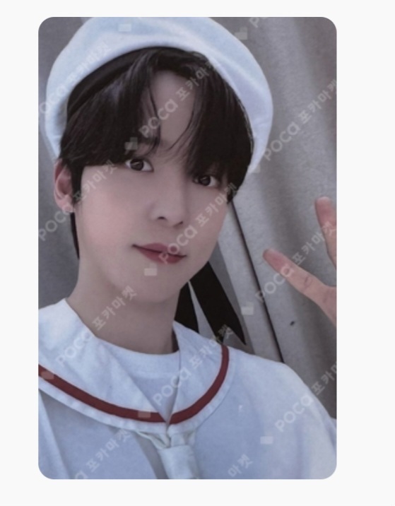 teezask bahan pc ini apa ya guys? pvc kah atau kertas biasa? tia!
