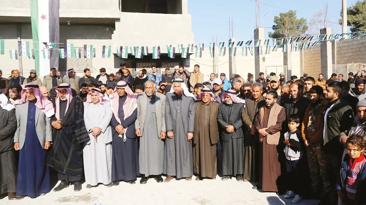 🔴 Suriyeli aşiretlerden yardım çağrısı

Suriye'nin kuzeyinde yaşayan aşiretler, terör örgütü PKK/YPG'nin halkı yoksulluk içinde bıraktığını vurgulayıp ülkenin yeni yönetiminden destek istedi.