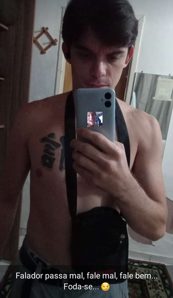 Madrugadaaaaa...
Enquanto uns dormem.... outros tem a mente barulhenta 🫡