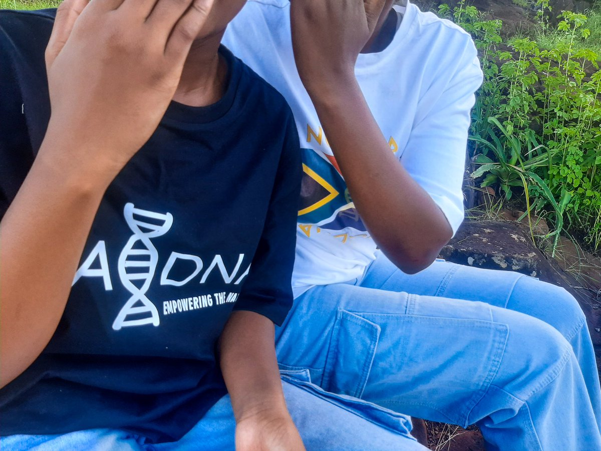 RSADnaThreads's tweet image. SA🧬DNA🇿🇦, Chilling at the mountains having a girls talk🥰, What a beautiful view we looking at.
Get your own shirts at our store❤👍🏼🎉
#JuliusMalema #FakeMarriages #Makgopa #Lepasa #Penalty #CAFChampionsLeague #Manqoba #HelenZille #BBMzansi #Siya