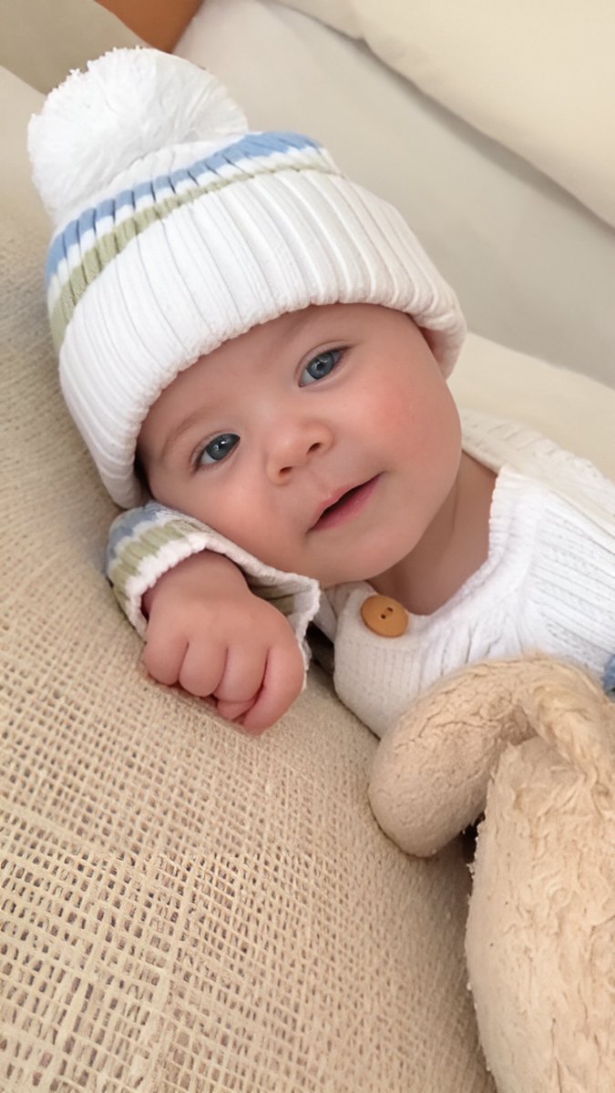 Baby's (@cuddleecute) on Twitter photo 
