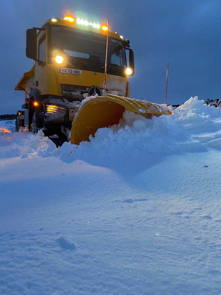 Please only travel today if your journey is essential, our gritters are doing the rounds but are struggling due to vehicles blocking the roads.