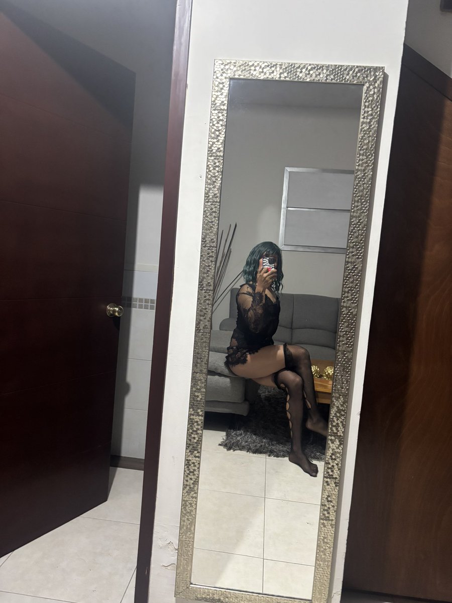 Renata TeZ tweet media