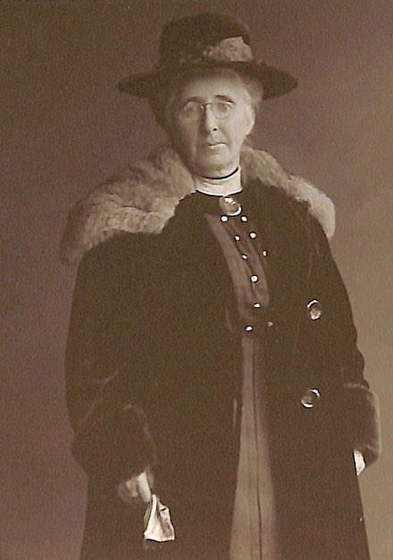 pitts_adrian's tweet photo. Interesting reading about the suffragists in Tonbridge and Tunbridge Wells - Amelia Scott and Miss Taylor the first Headmistress of @TGStweets social reform campaigners https://t.co/VvjP7OQZok