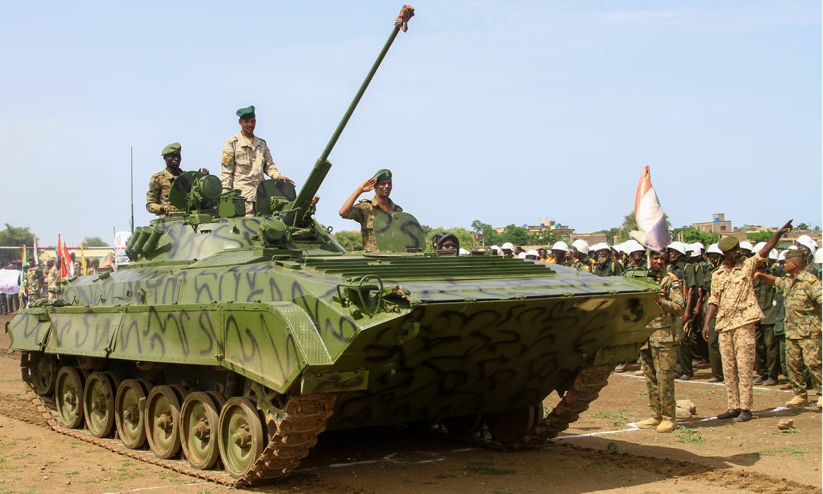 tom_nachtrab's tweet photo. 🇸🇩Sudanese Army Boragh or Khatim-2 IFV (Boragh => Produced in Iran; Khatim => assembled by MIC in Sudan). Seen at the Army Day in Sudan's eastern Gedaref State, 14th August 2024. First high-quality photo of a Sudanese vehicle i've seen so far.
#Sudan #Boragh #Khatim https://t.co/pOvFSqCjAn