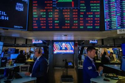 SeunAdeyemiCFP's tweet photo. The economy, AI and Donald Trump all threw our columnist some curveballs. https://t.co/ggFgHLAPp7 https://t.co/xxCUffQ6K7