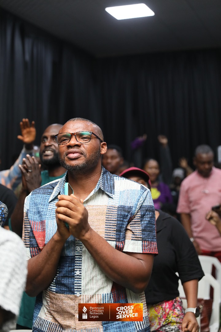 RCNLagos's tweet photo. We tell some stories through visuals too๐ท๐ผ
Picture excerpts || Cross Over Service ||
Full Album: https://t.co/FJ9SfWQfnzโฆ
See you tomorrow๐
#RCNLagos
#DivineSpread https://t.co/q94G815dRn