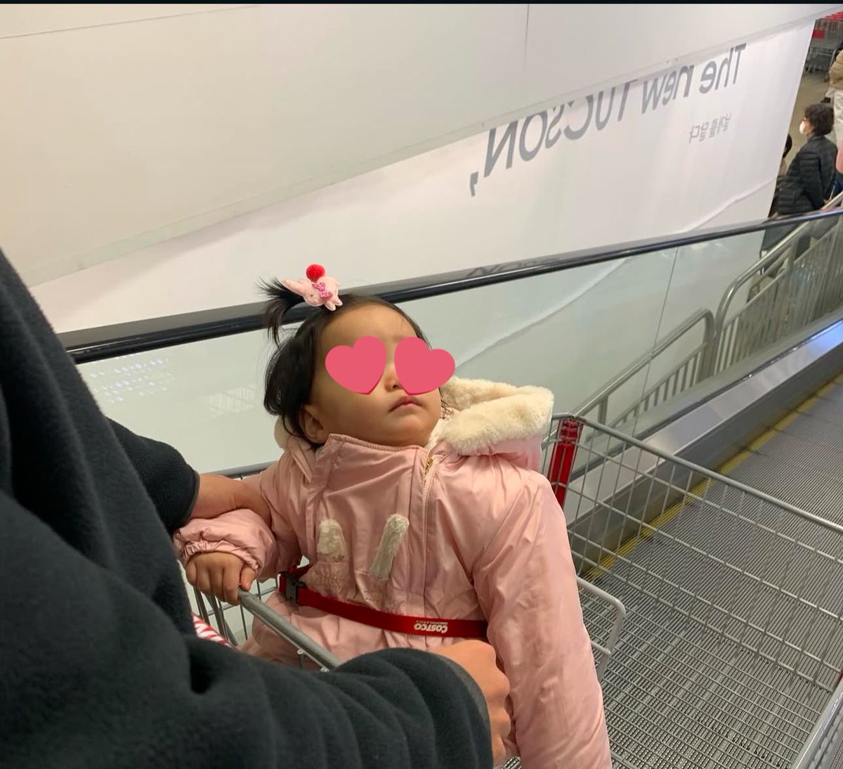 A day out with papa. I can’t get enough by how she looks at me, my heart. 🥰🥰