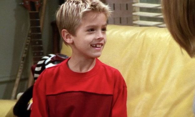 friendsadiciton's tweet photo. Monica &amp; Chandler's twins would be 21 this year, Phoebe's triplets 27, Ben 30, and Emma 24.
Let's just take a moment to let that sink in. https://t.co/nJQhRjPads