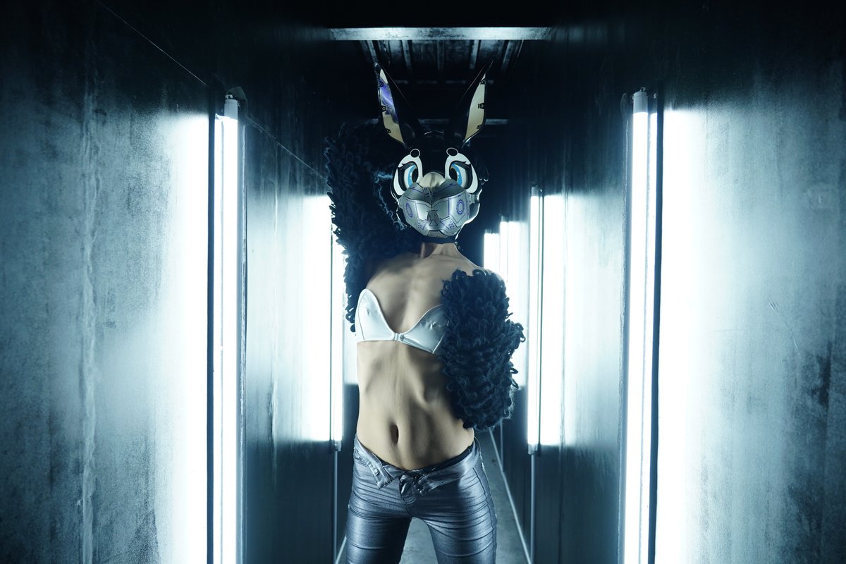 Shin07433505's tweet photo. #Rubber #latex #bunny #bunnygirl #バニー #バニーガール 

🐰 Bunny Hood　@karinKariwanz
📷Photo　@airmaker https://t.co/BlEJqloEJv