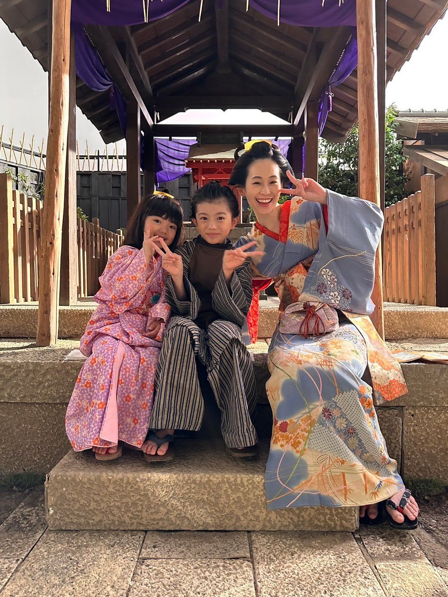 #大河べらぼう ご視聴ありがとうございました！

#蔦重 と #花の井 に本の世界の楽しさを教えた #朝顔 ねぇさん。
心優しい朝顔でした。

#大河べらぼう これからもどうぞお楽しみください✨

見逃し配信はこちらから✔︎
plus.nhk.jp/watch/pl/69225…

#愛希れいか 

staff
