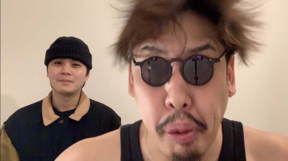 Rofumans's tweet photo. 皆様ごきげんよう。

大晦日にアップロードしたビートボックスゲームのほぼノーカットバージョンでございます🤩🤩🤩🤩🤩🤩🤩🤩🤩🤩🤩🤩🤩🤩🤩🤩🤩🤩ことよろ

【ほぼノーカット】Beatbox Game3 - アジアチャンピオンver.

https://t.co/rSVN1hsjWL https://t.co/QUVlOU163G