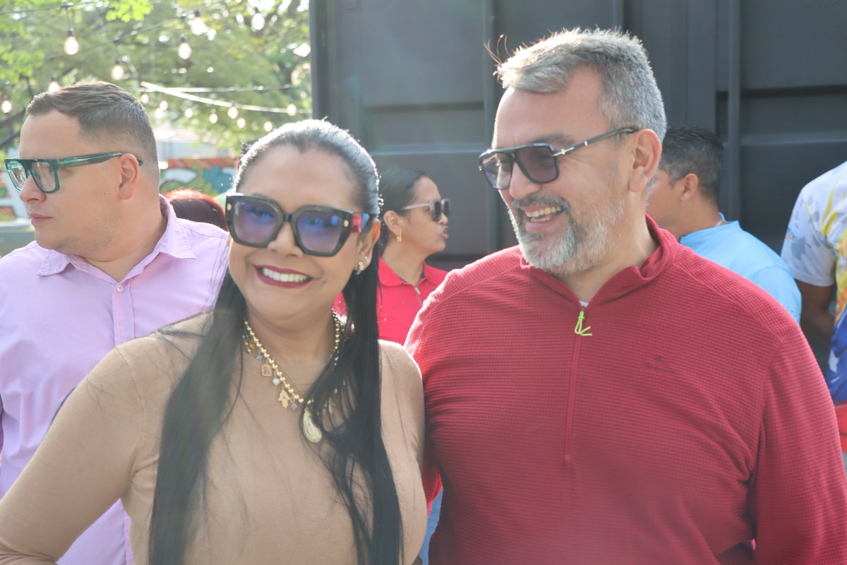 Que el amor, la alegría y la bendición de Dios estén presentes en cada hogar de nuestro municipio Páez ¡Feliz Domingo!

#PáezProduceYCrece #TuFuturoNuestroCompromiso