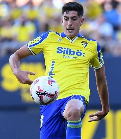 La curiosa historia del por qué Carlos Fernández no celebra los goles. Dentro hilo 🧵