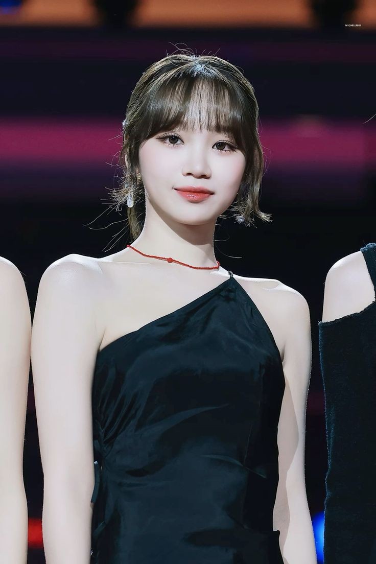 tessaIonika's tweet photo. @adorache good eve adorlings! gimana kabar hari ini?🥺

first of all, aku mau ucapin terima kasih untuk seluruh the cariño. terima kasih sudah mau bertahan walaupun singkat dan banyak sekali struggle nya. happy to meet you all!🥺💛 https://t.co/BbgKYHqTQG