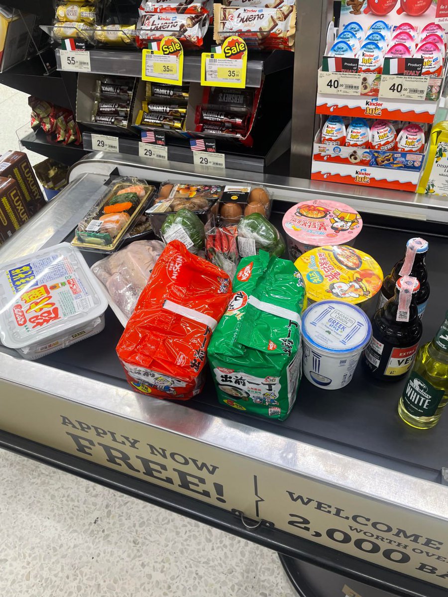 q7ayt's tweet photo. The prices really shocked me.... Chili is two dollars a stick... #Bangkok #tops https://t.co/Fd1LZ3YDlo