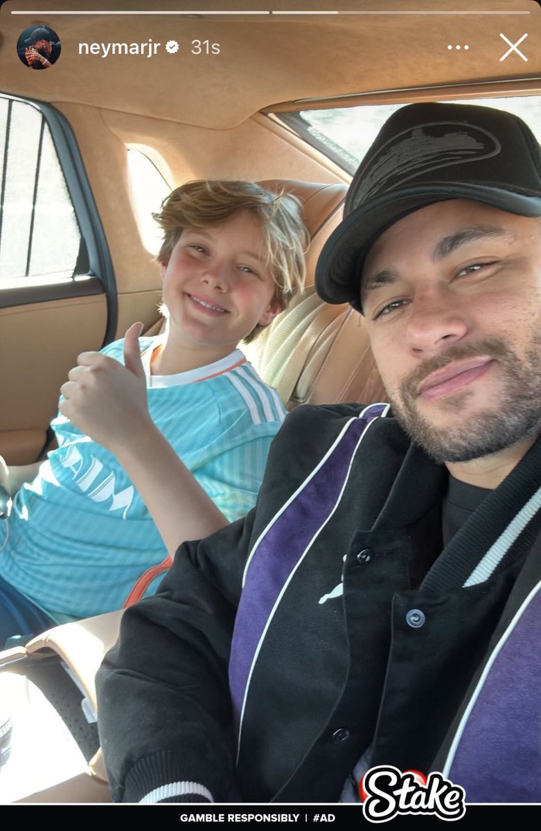 🚨👀📲 | Neymar Jr on IG story 

His son wearing an Inter Miami shirt. ⏳