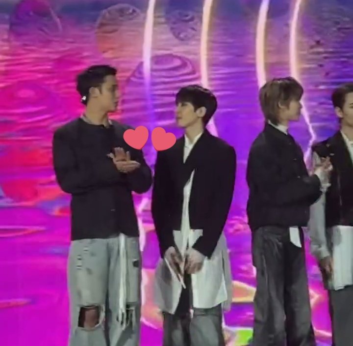 🐈🐕 tweet media