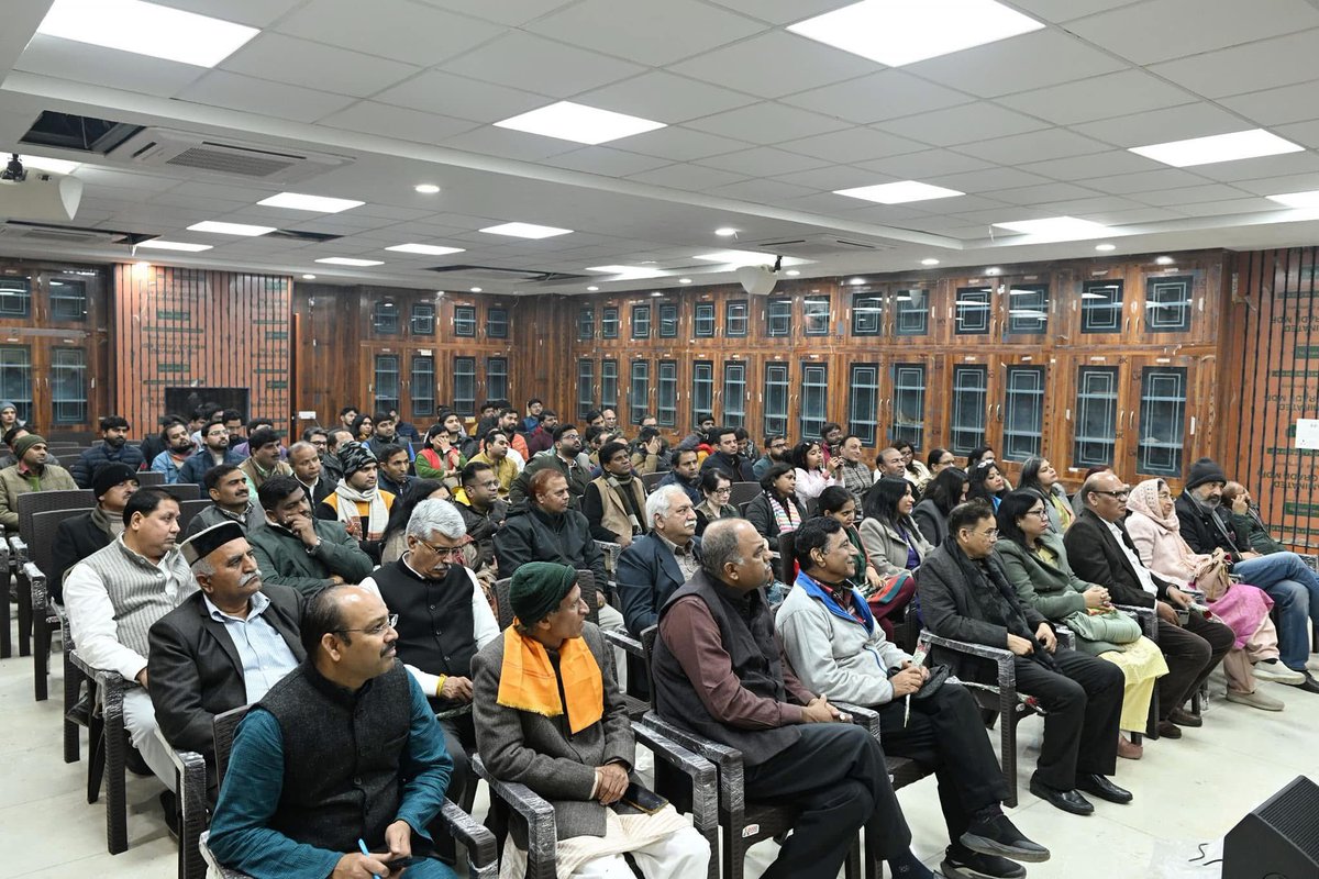 BISYS_Delhi's tweet photo. भारतीय इतिहास संकलन योजना समिति दिल्ली प्रान्त, कार्यकर्ता मिलन 
अखिल भारतीय इतिहास संकलन योजना, नई दिल्ली के केंद्रीय कार्यालय केशव कुंज झंडेवालान में 04/01/2025 को कार्यकर्ता मिलन का आयोजन किया गया। https://t.co/XzuHWTQHff