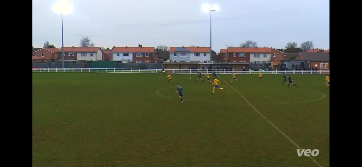This was given as offside! Semi pro football. I mean, it's not even close is it <a href="/utdcos/">UCL</a> <a href="/NonLeagueCrowd/">Non League Crowds</a> #shocking