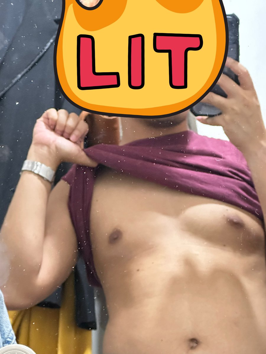 _thrd84's tweet photo. Still fucking alive 🥰 https://t.co/suYHVjQDfp