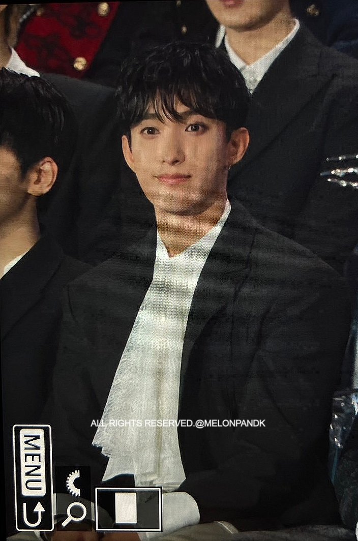 melonpandk's tweet photo. 250105 GDA 축하해｡°(°¯᷄◠¯᷅°)°｡
#도겸 #세븐틴 #SEVENTEEN #ドギョム #DK https://t.co/v5XJxlvIi2