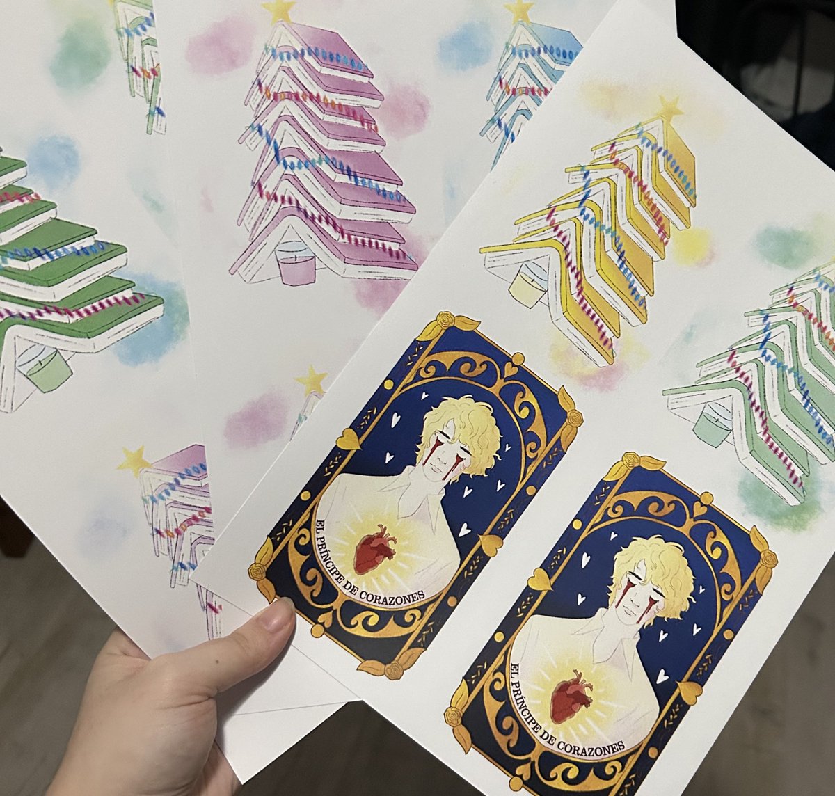 nerea_genoves's tweet photo. Ayer me dijeron varias veces que si no quería abrirme una tienda online para vender prints de mis dibujos porque les regalé unas cuantas a mis amigas 😂💙 https://t.co/4pvfUbQJQu
