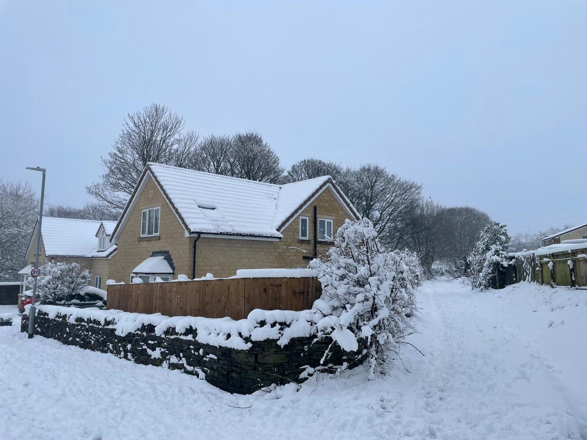 NiallConnolly's tweet photo. Snow day. ❄️❄️❄️❄️❄️ https://t.co/jekmdGrRuP
