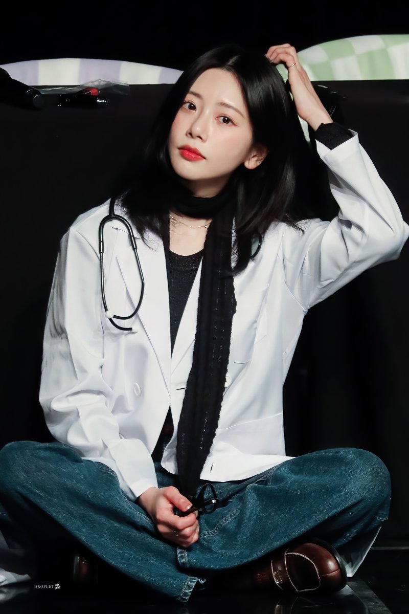 droplet_jiu's tweet photo. 250105 HQ 
#드림캐쳐 #지유 #김민지 
#Dreamcatcher #JIU https://t.co/20m8J5zaAG