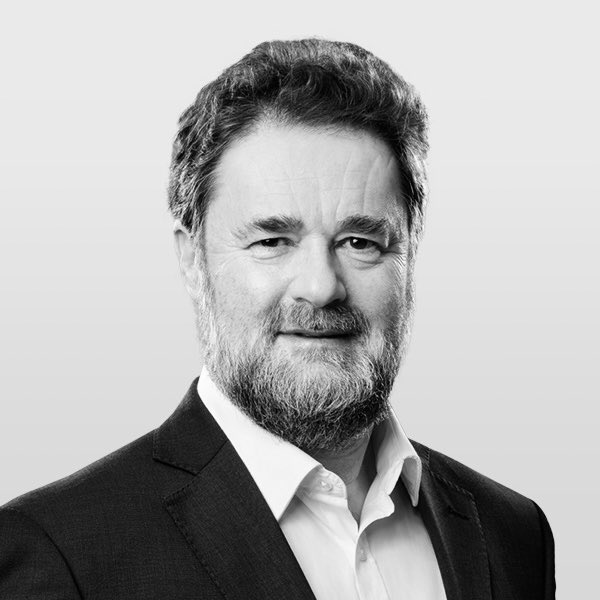 TomasKaplan72's tweet photo. Včera večer, doma obklopen rodinou, zemřel po dlouhé těžké nemoci Vítek Šolle. Bývalý předseda pražské KDU, ředitel ZŠ Nedvědovo náměstí v Praze 4, kamarád. Vítku, díky za vše, odpočívej v pokoji 🖤 https://t.co/8BZAPLRdCI