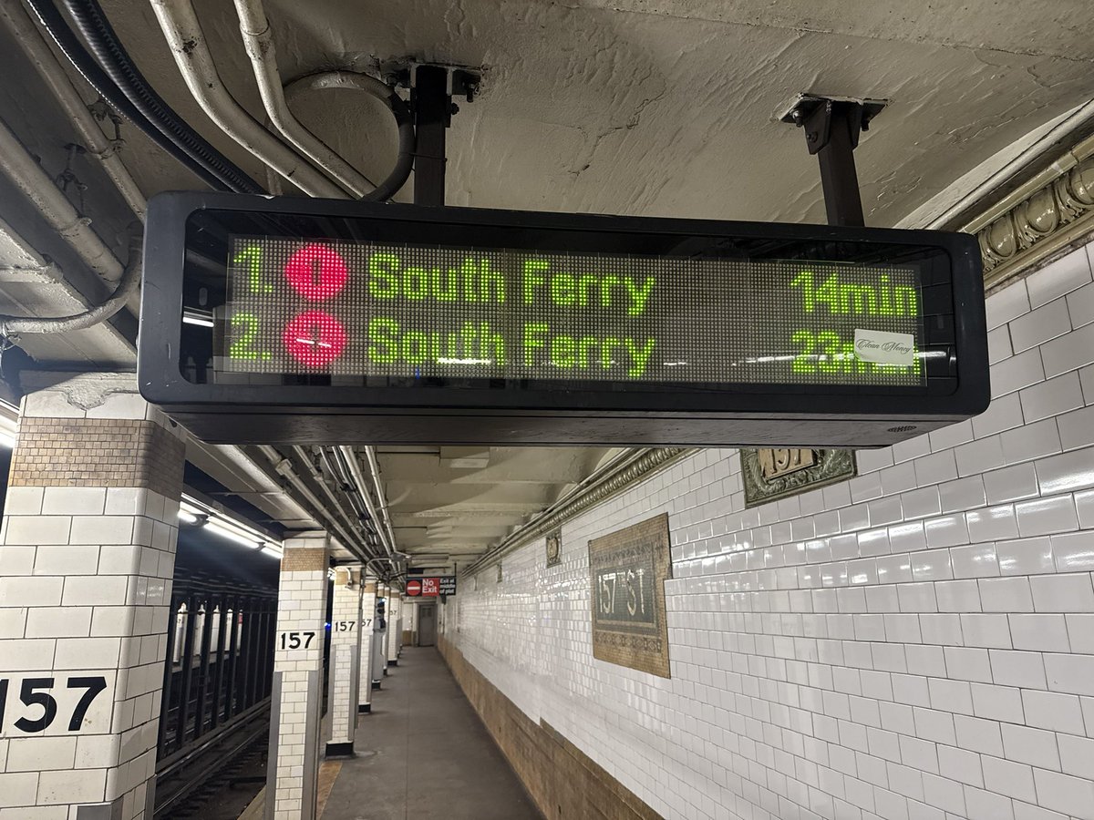 MichaelCusch98's tweet photo. Hey @MTA no ABCD lines… 1 trains coming every 15 minutes??? What’s going on here? https://t.co/sHPhz5Qwco