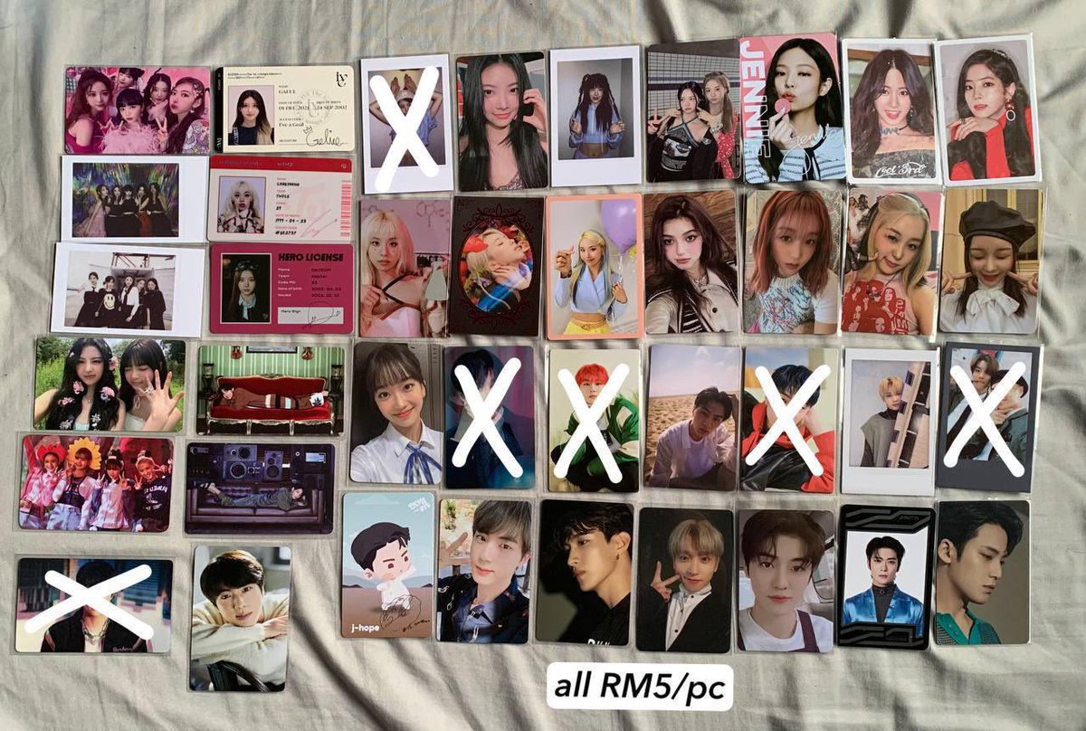 ddadduyaaaa's tweet photo. wts 🇲🇾

𖦹 price on the pic
𖦹 all in good condition :D
𖦹 can meetup on any cs events if available
𖦹 price excluding postage

#pasarNCT #pasarLesserafim #pasarKep1er #pasarStayc #pasarEnhypen #pasarBTS #pasarTwice
#pasarIve #pasarBlackpink https://t.co/y3YKDtFsRx