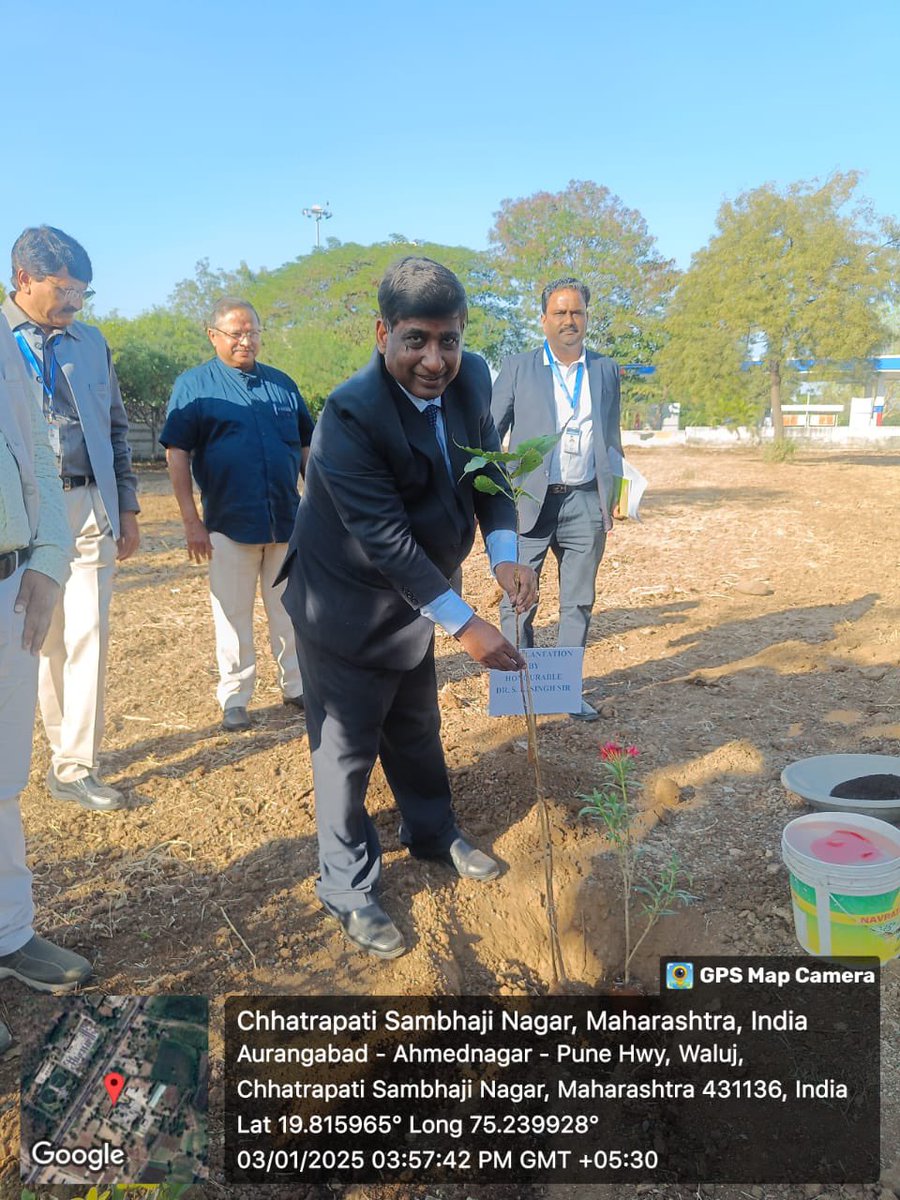sksinghdce's tweet photo. Planted Peepal trees in Chhatrapati ashambha ji Nagar, Aurangabad district Maharashtra. https://t.co/EdAWu1XLiB