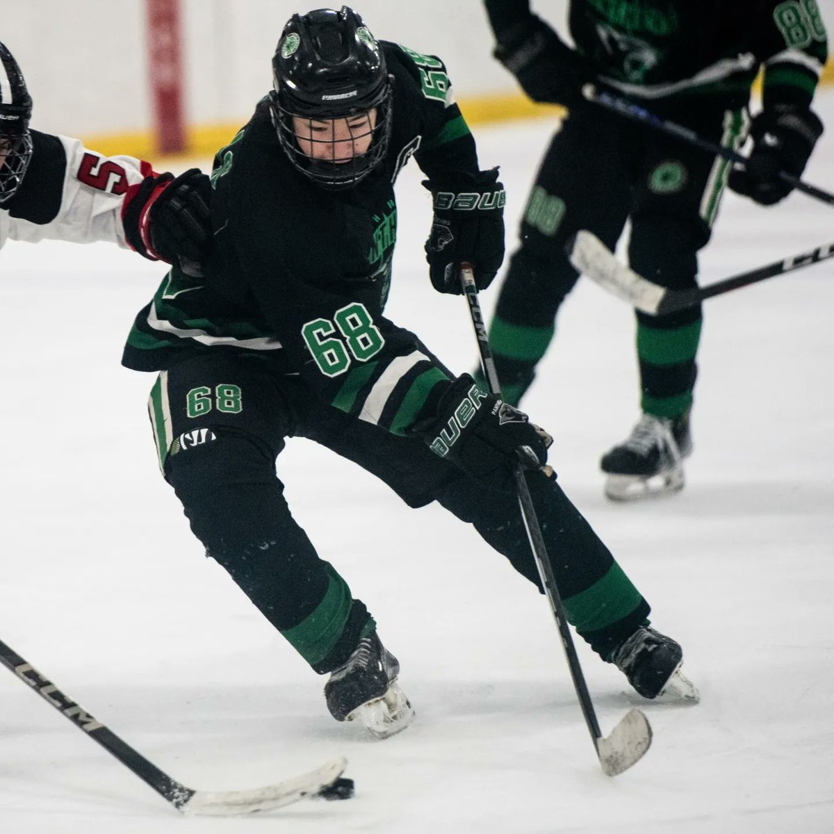 EPLiveEvents's tweet image. 🏆 Championship Sunday has arrived! Scenes from EP Cup Series Day 2 to keep you hyped‼️🏒

#epcs #epcupseries