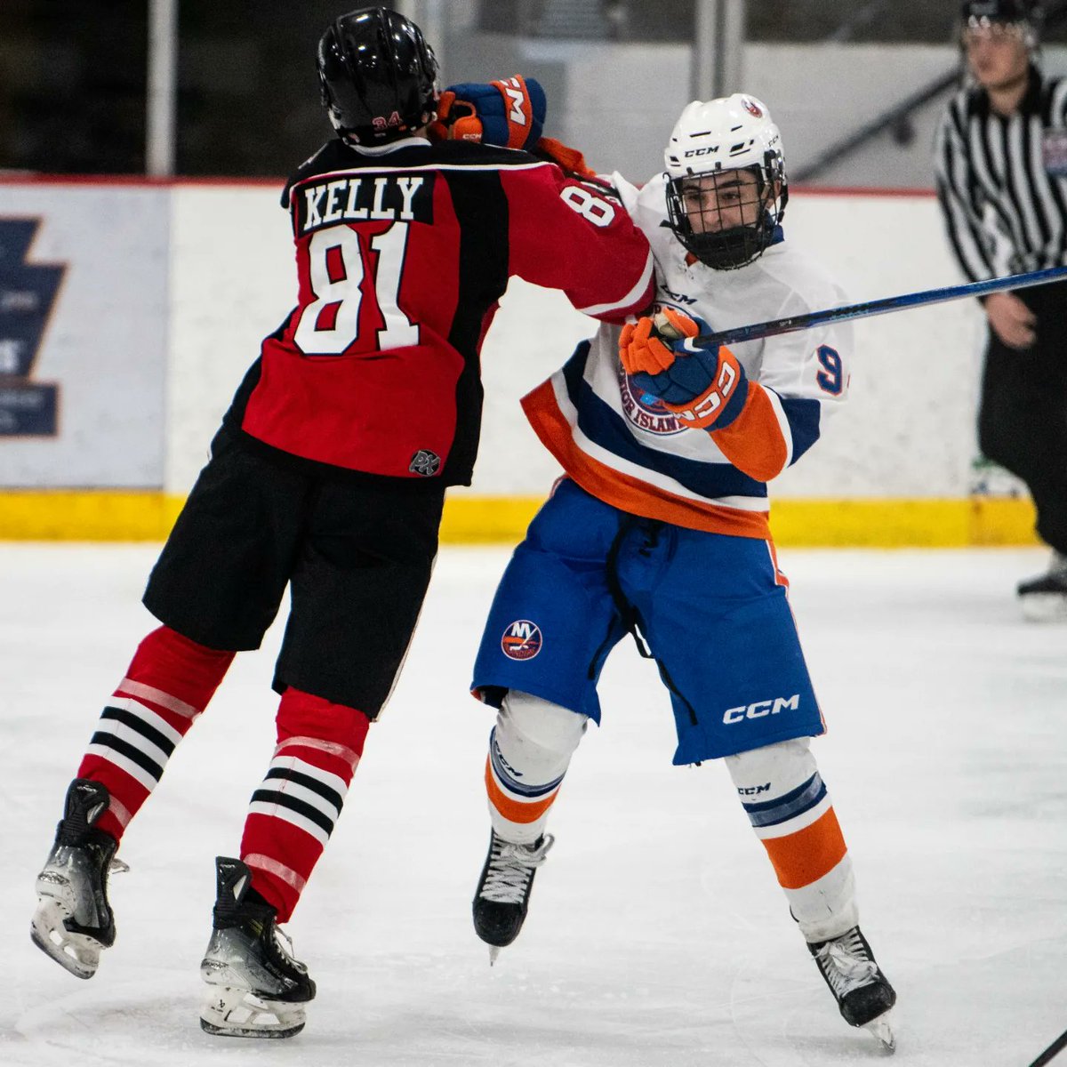 EPLiveEvents's tweet image. 🏆 Championship Sunday has arrived! Scenes from EP Cup Series Day 2 to keep you hyped‼️🏒

#epcs #epcupseries