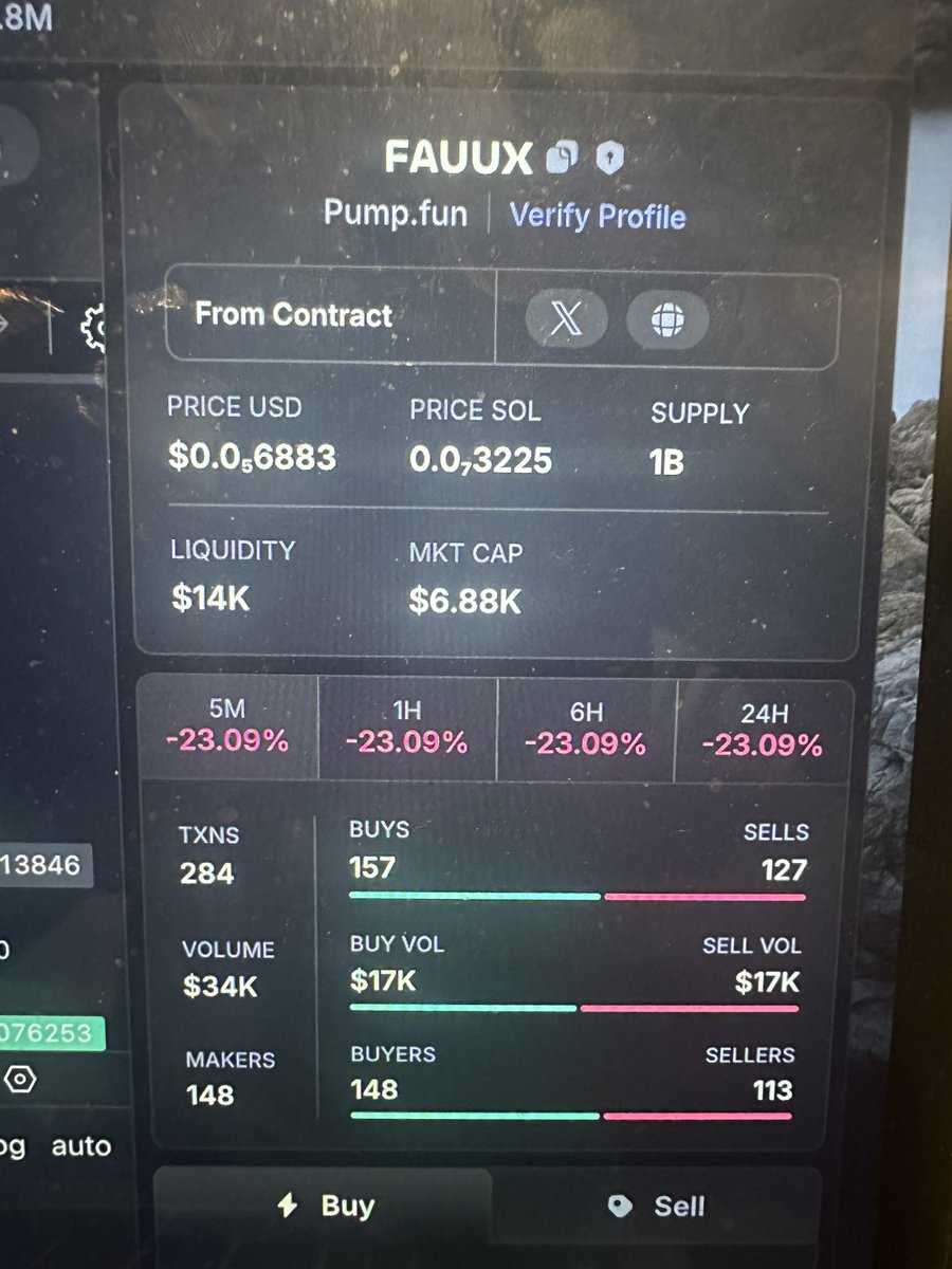 #fauux is a scammer FYI