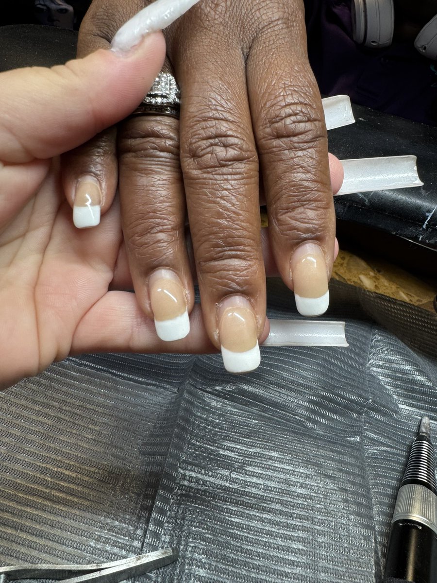 SummerRaynee1's tweet photo. Before 🥲 &amp; After 🥰

@summerssets_ on ig 💋 https://t.co/lQiCkjK0tA