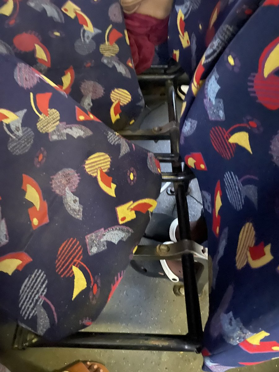 Zeenash_Zee's tweet photo. @CTK_Travel @Computicket , it is with heartbreak to have been scammed by you and I booked a bus for 1000 from Eastern Cape to Gauteng and this bus came instead 😭 and it dropped us in the streets of Braamfontein with instead of park station.

@Anele https://t.co/go6Y0wFgOw