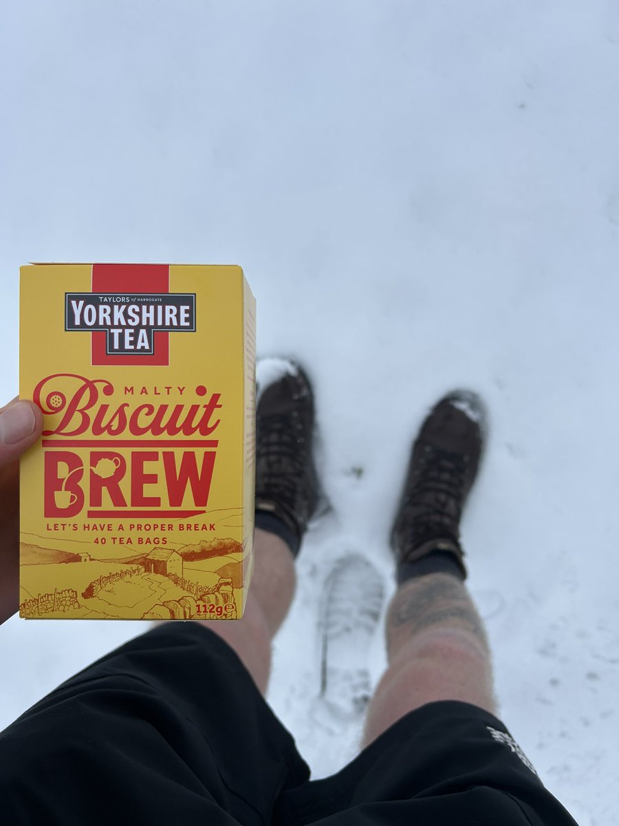 JoeStearne's tweet photo. Doesn’t get much more Yorkshire than this 2 mile walk to shop for some @YorkshireTea https://t.co/CoBLJ7Oa8y