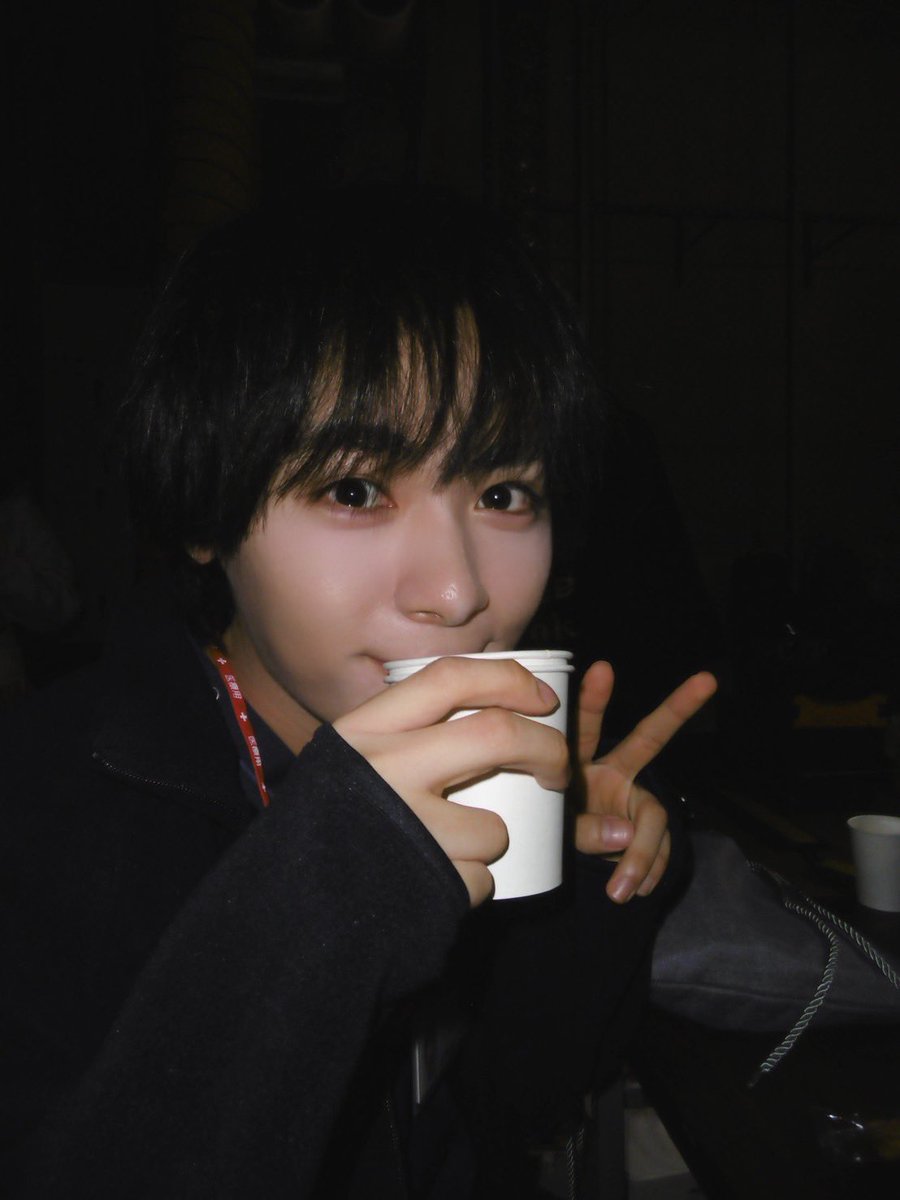 madoka26_tbs's tweet photo. ＼⋱ 1月14日火曜よる10時START ⋰／
🩺『まどか26歳、研修医やってます!』📚

明日から仕事始めの方も多いのでは？💭
そして #まどか26歳 初回放送まで
あと⑨日➿📣

寒い日が続くので、温かい飲み物を
飲んでホッと一息🤧☕𓈒𓏸︎︎︎︎

明日からも1週間一緒に頑張りましょう⸝⸝⸝♡

#大西流星 #なにわ男子 #火曜ドラマ