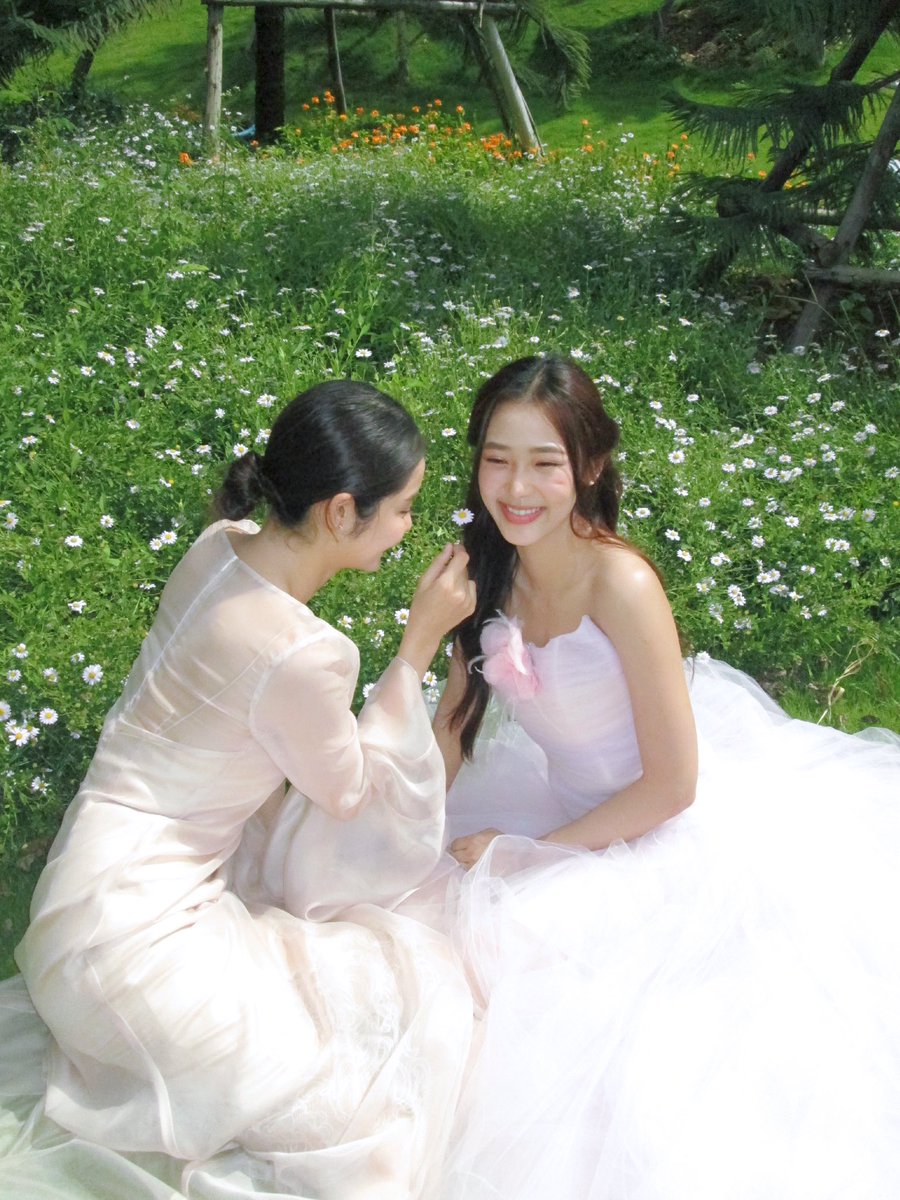 filmracha's tweet photo. เรียนรู้ที่จะเป็นผู้พูด เรียนรู้ที่จะเป็นผู้ฟัง เดินบ้างวิ่งบ้างก็สนุกดีเหมือนกัน ☺️

AioonMay Princesses’ Tale
#PlutoSeriesFinalEP https://t.co/C8GN8vUX8j