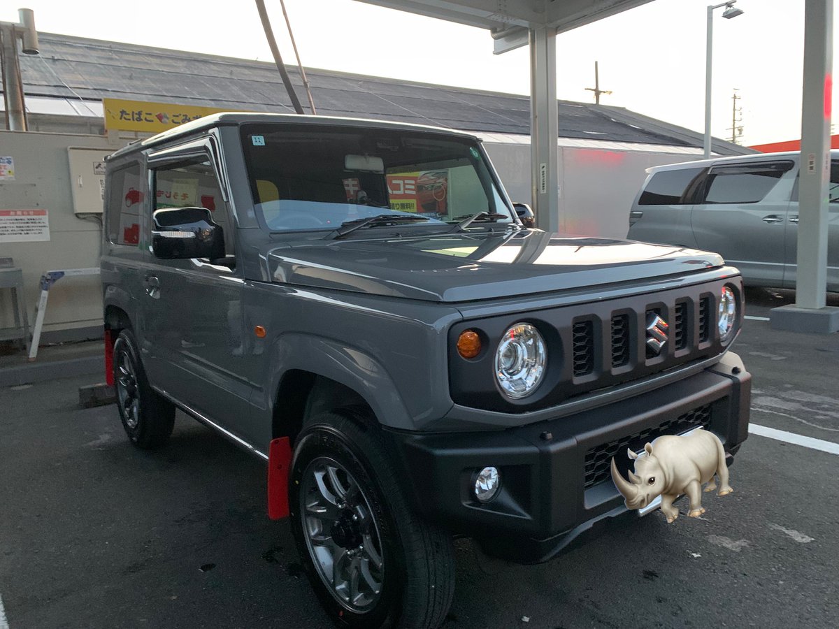 連休最後に洗車
コーティングしてあるからめっちゃ楽