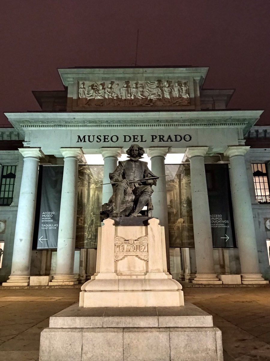 EstelaGarNu's tweet photo. Anoche pasé a saludar a este señor ♥️
Recuerdo cuando mi madre nos llevaba de pequeños a mi hermano y a mi todos los fines de semana al #museodelprado (y a muchos más). En ese momento me lo tomaba como un castigo, hoy es uno de mis sitios favoritos de Madrid 🤭
¡Buenos días! https://t.co/DeQMghOMfE