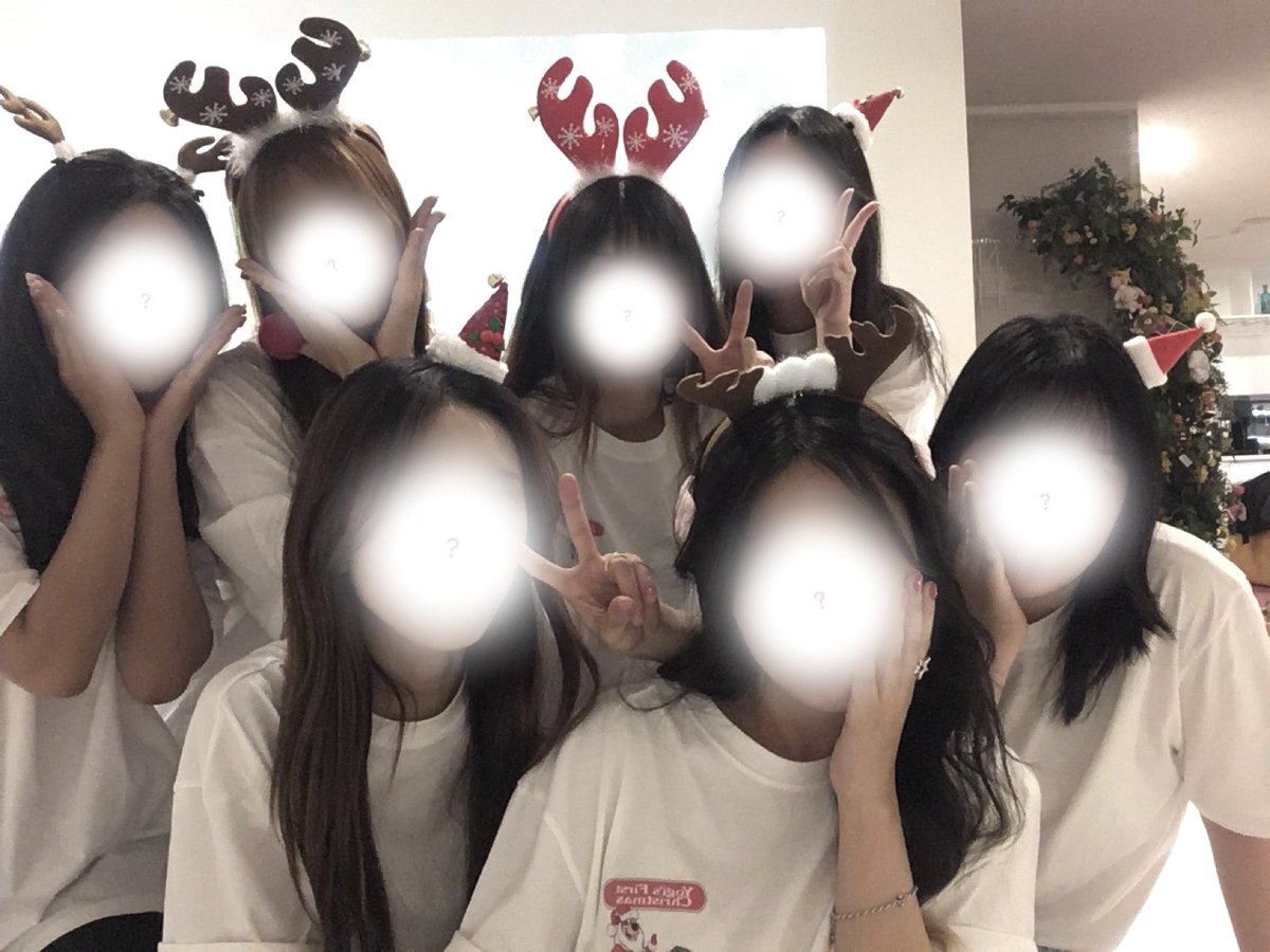 늦어버린 연말파티‧₊˚. 🍷