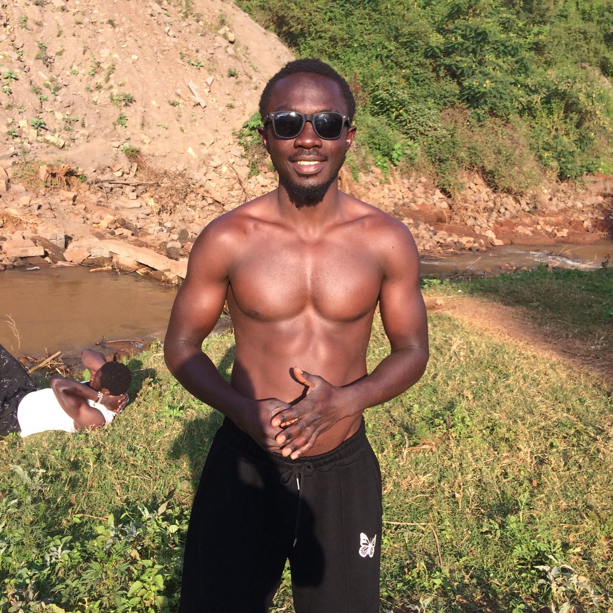 ItsTheDonTv's tweet photo. Before meets after. #itsthedontv #workout #Motivation #Calisthenics https://t.co/inhoM1TLfn