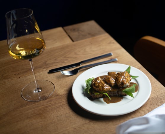 MichelinGuideUK's tweet photo. Jeremy Chan’s London: The Ikoyi Chef on Why Camberwell is King

The innovative culinary mind behind one of London's most acclaimed restaurants shares his favourite haunts

@IkoyiLondon

https://t.co/O77fDI3zk3 https://t.co/oAUKJDwBRa