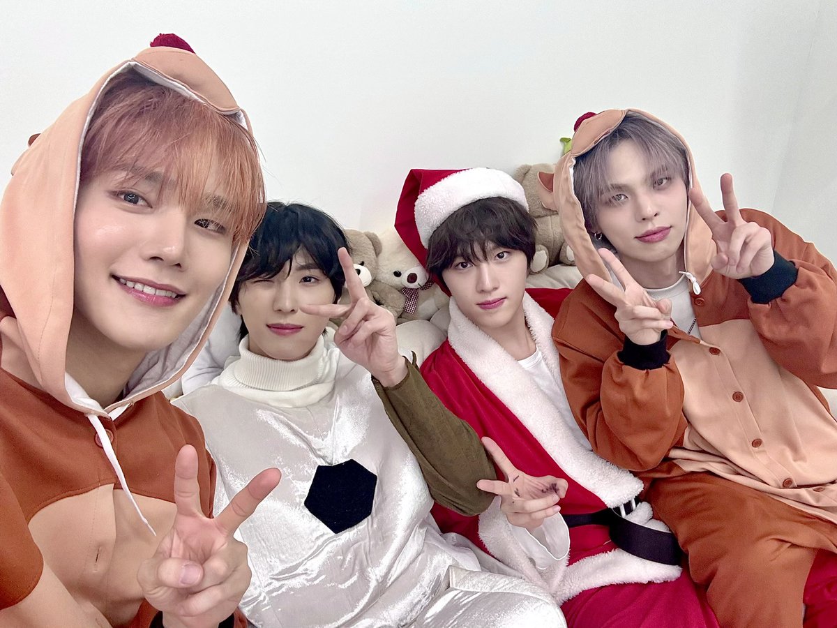 ｡ﾟﾟ･｡･ﾟﾟ｡
ﾟ  𝓒𝓘𝓧   ﾟ
　ﾟ･｡･ﾟ

    ｡ﾟﾟ･｡･ﾟﾟ｡
        𝟐𝟎𝟐𝟒  ﾟ
　    ﾟ･｡･ﾟ

｡ﾟﾟ･｡･ﾟﾟ｡
ﾟ.   🔚   ﾟ
　ﾟ･｡･ﾟ

#CIX #씨아이엑스 #BX #승훈 #용희 #현석