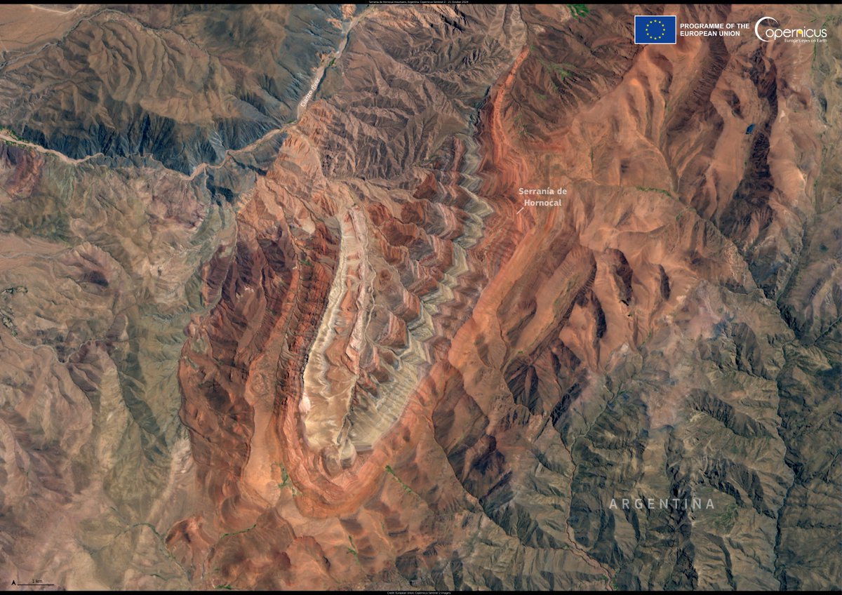 CopernicusEU's tweet photo. This #Sentinel2 image from 21 October 2024 shows the beautiful hues of Serranía de Hornocal mountain range.

Known as the ‘Mountain of 14 Colours’, it is one of the most stunning landscapes in the Andes. 

Located in northern 🇦🇷, it is famous for its vibrant, multicolored slopes. https://t.co/D8JgdH6TAx