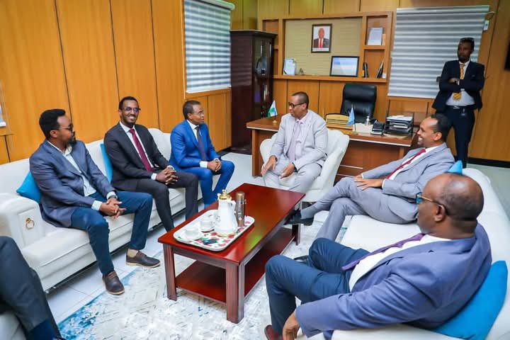 moerccpl's tweet photo. The Vice President of Puntland, @HELugatoor, inaugurated the renovated Ministry of Environment Range and Climate Change. He commended the Ministry for its self-reliant efforts in implementing the reforms and improvements to the facility.
#sustainability #MoERCC https://t.co/on8VWHIHm5